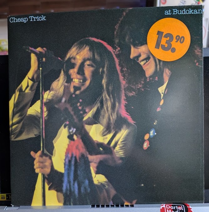 Cheap Trick - Live at Budokan